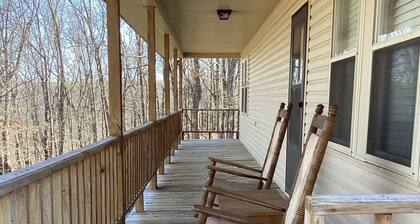 Secluded House on Cumberland Plateau with breathtaking views nestled on 60 Acres