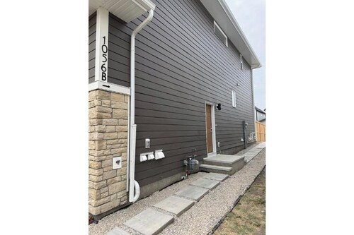 Cozy stays @ The Zen Ext.