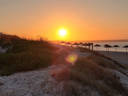 Charming beach house in Bom Sucesso