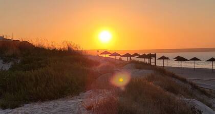 Charming beach house in Bom Sucesso