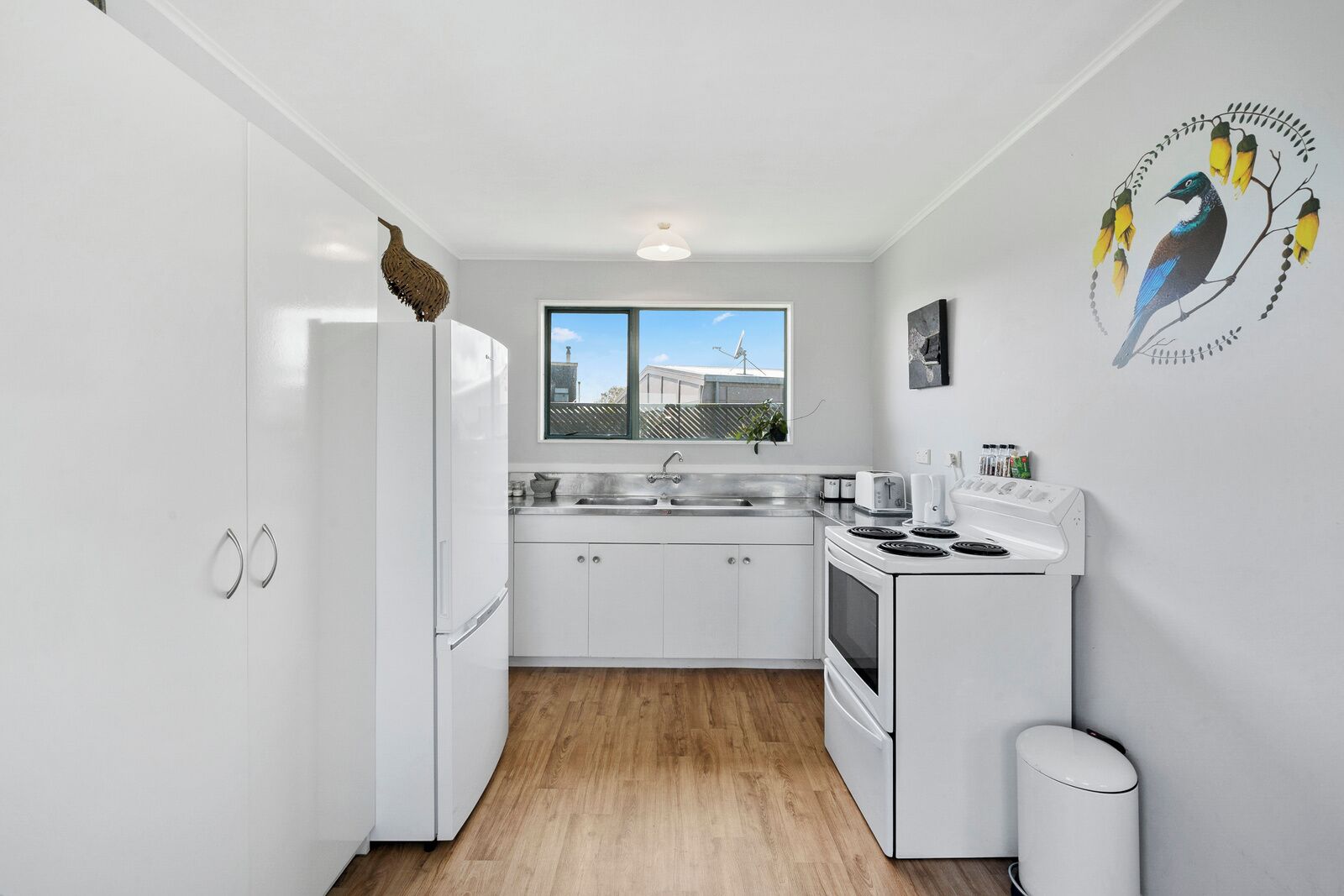 Fridge, microwave, toaster, cookware/dishes/utensils