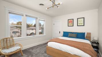 2 bedrooms, WiFi, bed sheets