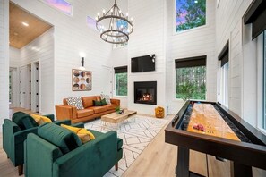 TV, peis og videospill