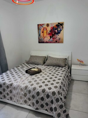1 bedroom, Internet