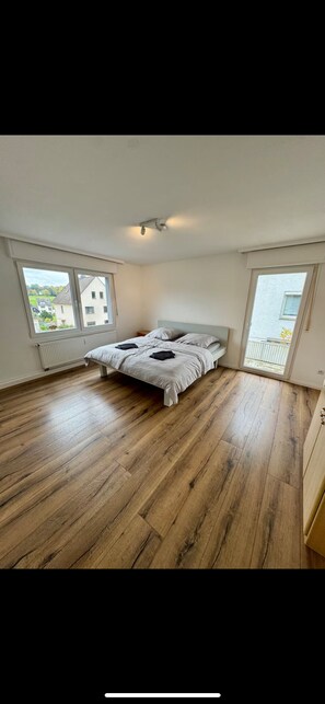 2 Schlafzimmer, Bettwäsche