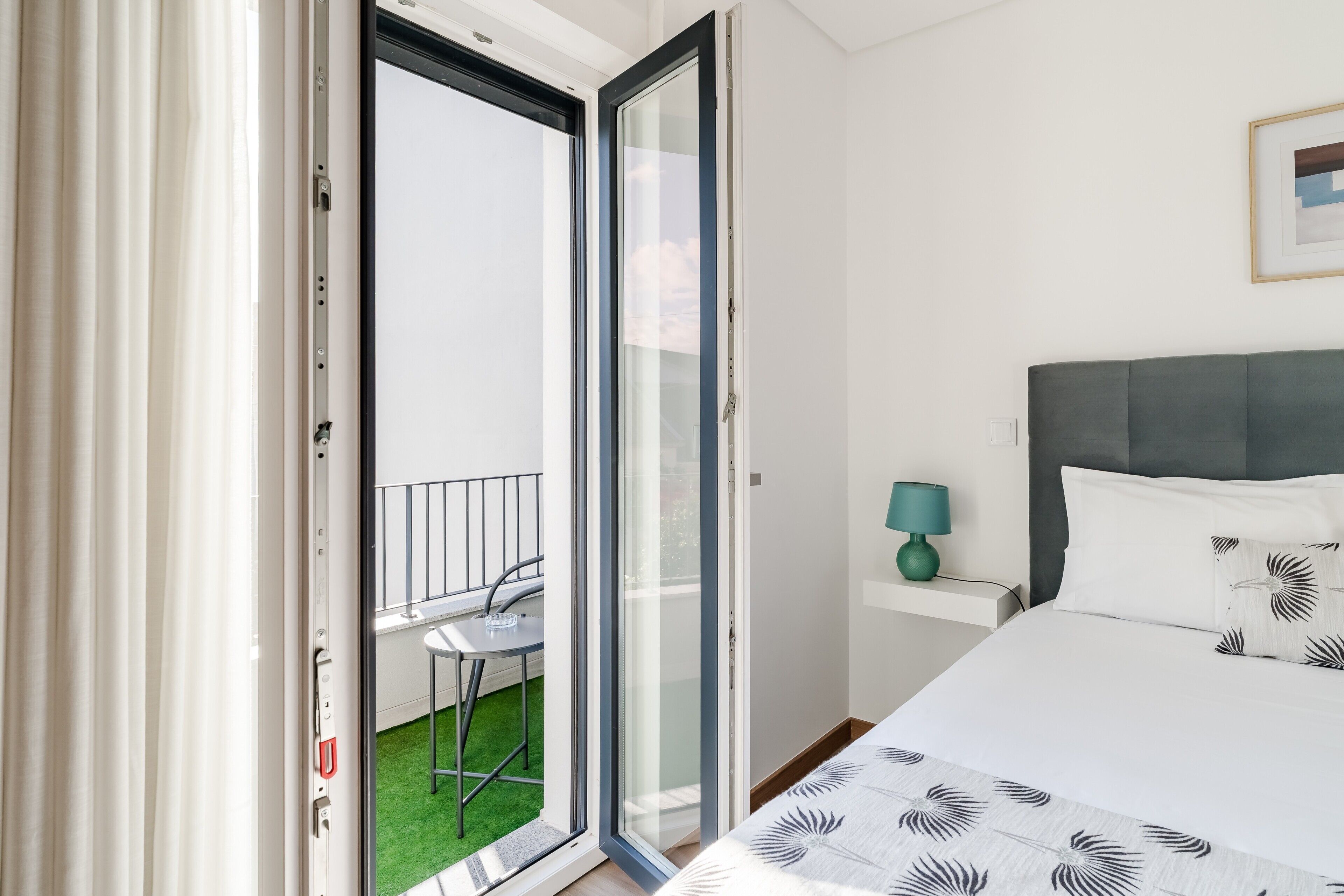 1 多间卧室、熨斗/熨衣板、WiFi、床单