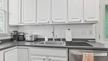 Casa, vista para o pátio | Cozinha privada