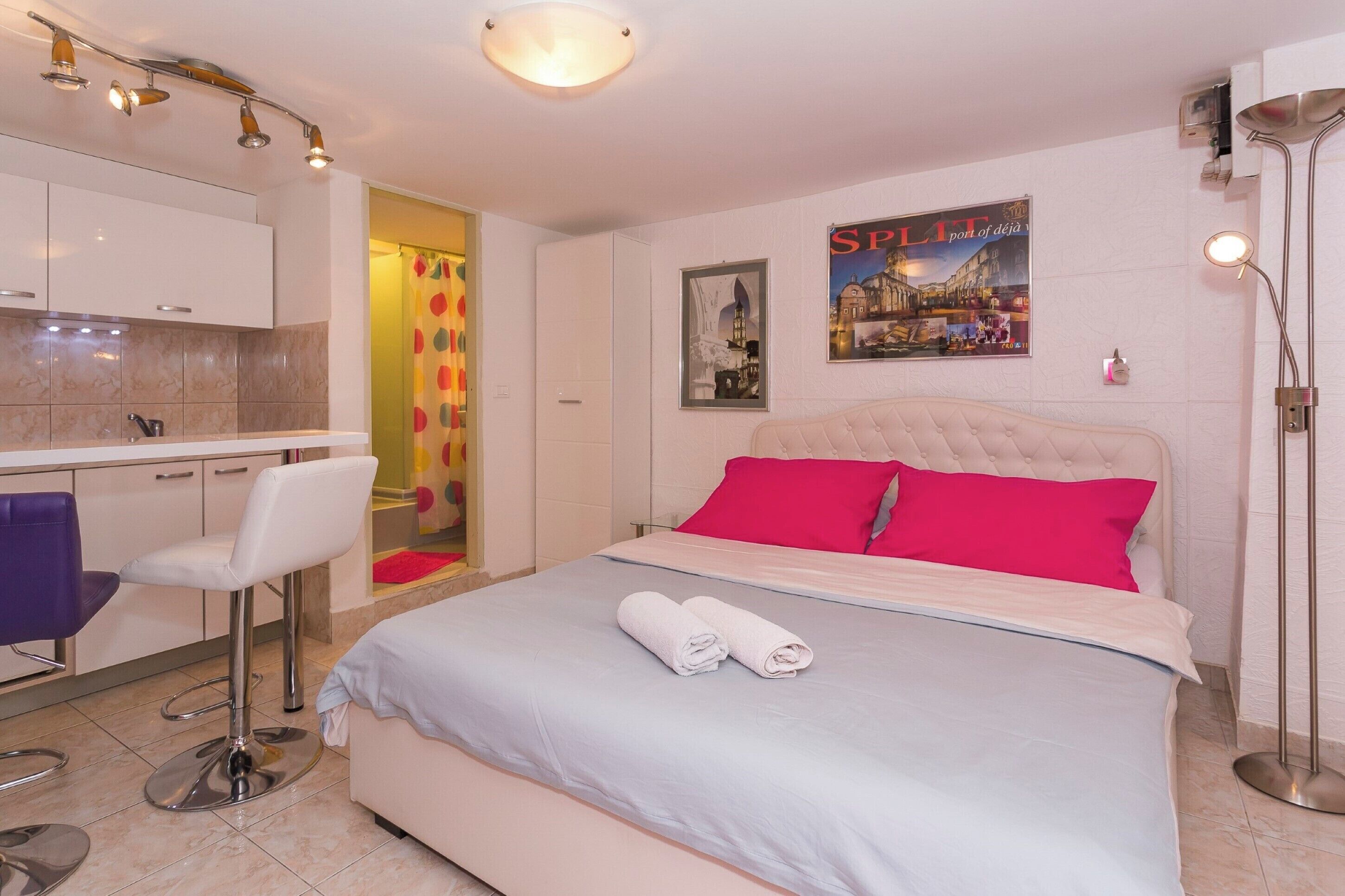 1 bedroom, iron/ironing board, travel crib, free WiFi