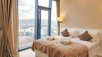 1 bedroom, iron/ironing board, WiFi, bed sheets