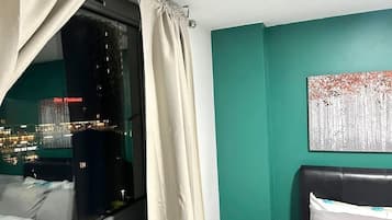 1 bedroom, iron/ironing board, free WiFi, bed sheets