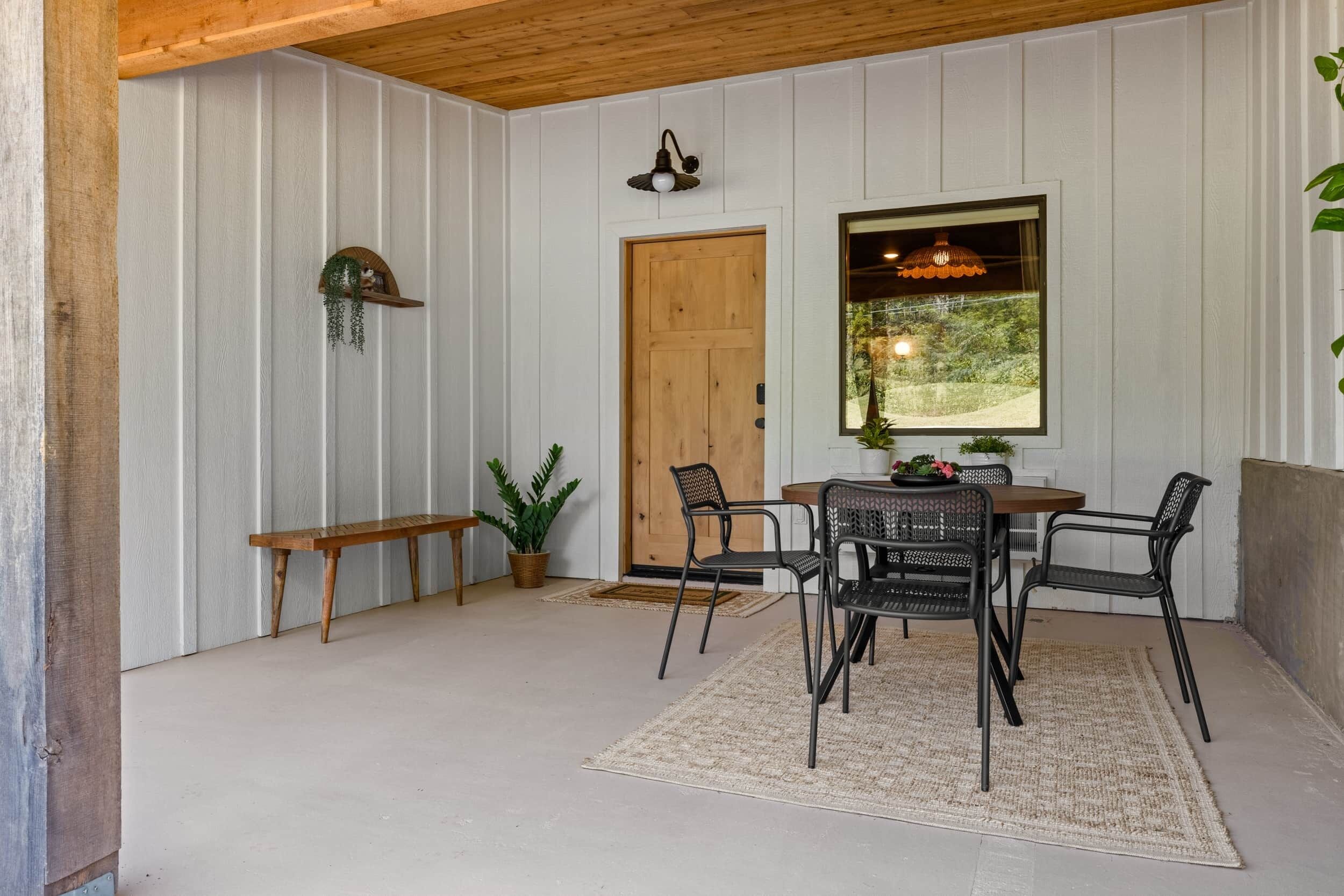 تناول الطعام بالخارج