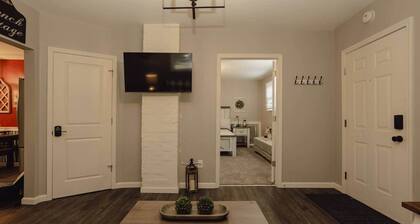 First Floor Getaway in Meadville