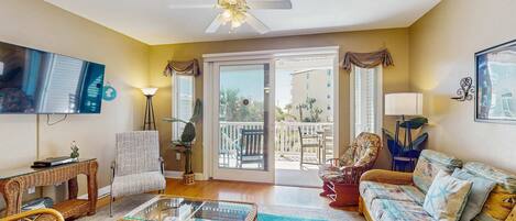 Fernseher, DVD-Player, Arbeitsbereiche