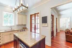 Interior - Multi-level home with private pool, lanai & enclosed deck - beach nearby (Kiawah Island)