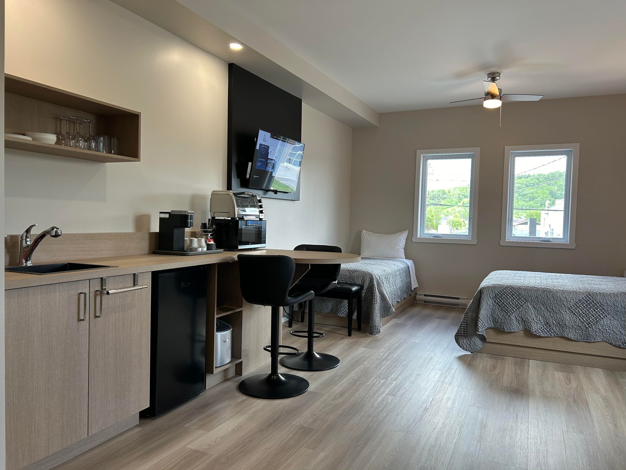 Dreibettzimmer | Schallisolierte Zimmer, kostenloses WLAN, Rollstuhlgeeignet