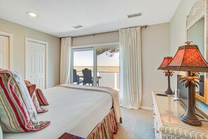 3 soverom, strykejern/-brett, wi-fi og sengetøy