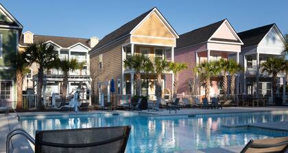 Modern 3BR Cottage in Pet Friendly Luxury Resort w/ Pool