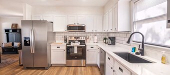 Creola Charm - 3BR, 2BA with Hot Tub, Fire pit and Washer/Dryer