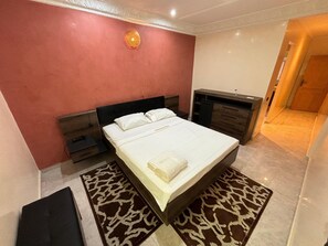 1 bedroom, iron/ironing board, free WiFi, bed sheets