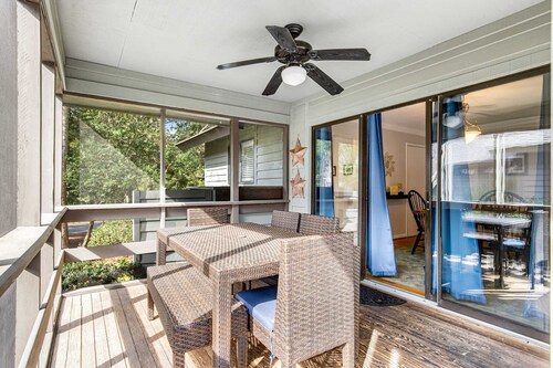 Dog-Friendly Home with Deck, Screened Porch & Woodland Views - Near Beach