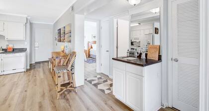 Comfortable villa one row away from the beach w/shared pool & grills