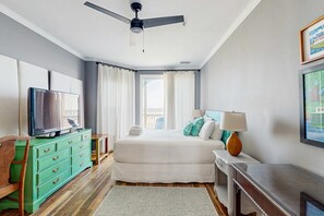 3 makuuhuonetta, silitysrauta/-lauta, Wi-Fi