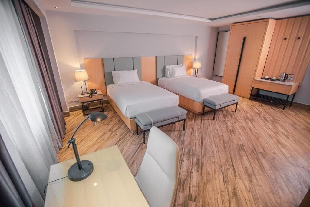 Superior Twin Room, City View