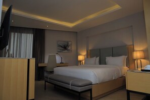 Standard Double Room Single Use, Balcony, City View | In-room safe, laptop workspace, soundproofing, free WiFi