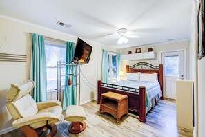 2 soverom, strykejern/-brett, wi-fi og sengetøy