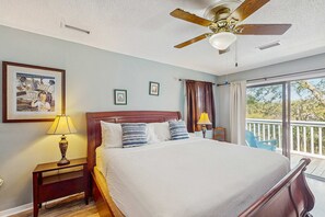 2 slaapkamers, een strijkplank/strijkijzer, wifi