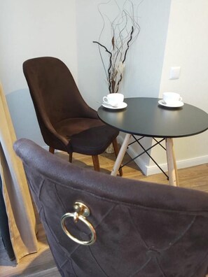 تناول الطعام