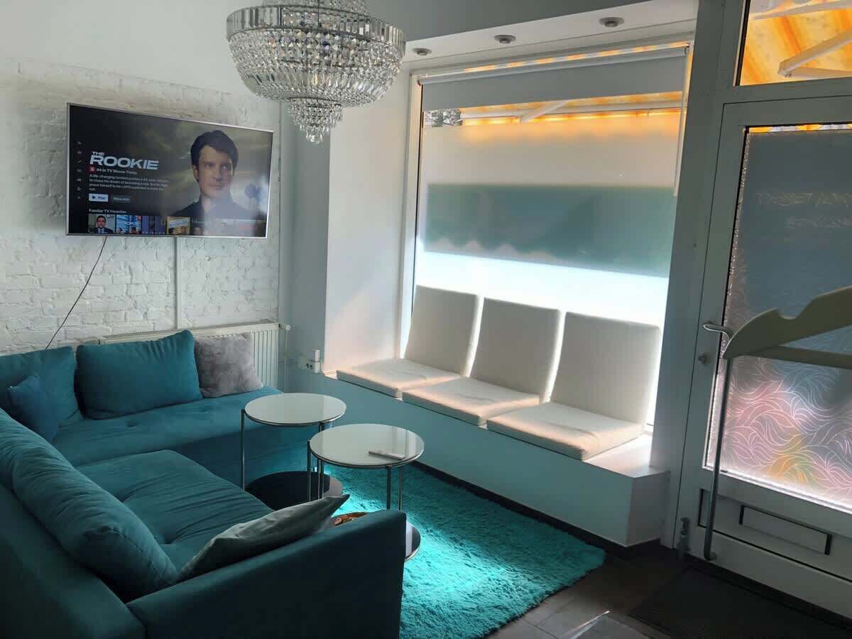 تلفزيون ذكي، كُتُب، ستيريو