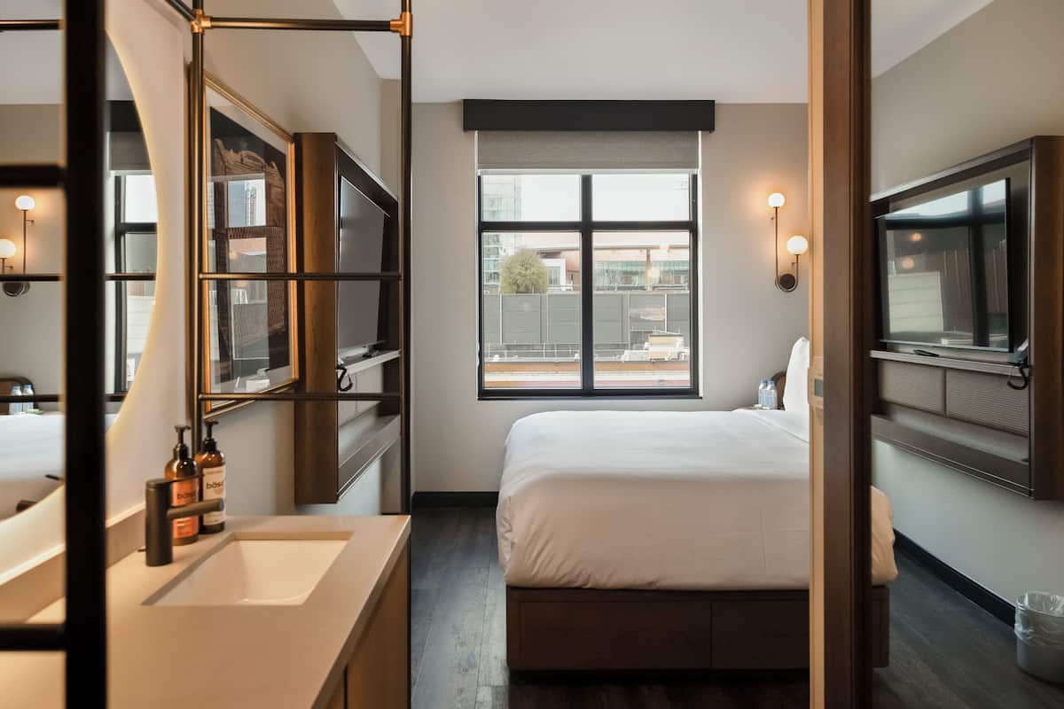 In-room safe, laptop workspace, blackout curtains, free WiFi