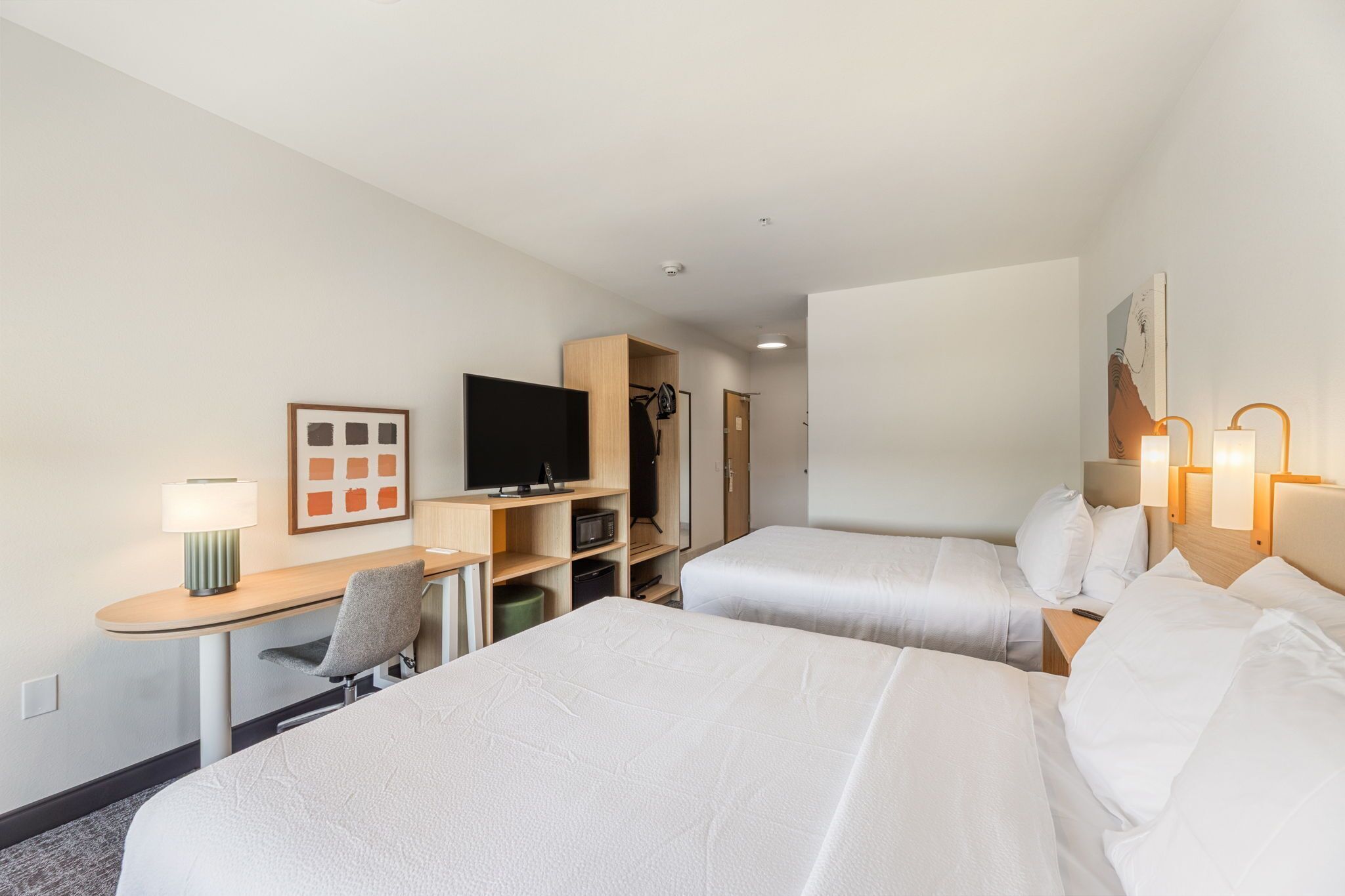 Room, 2 Queen Beds | Free WiFi