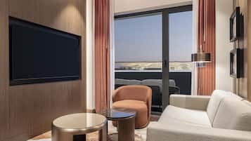 Suite, 1 Schlafzimmer, Terrasse | Wohnbereich