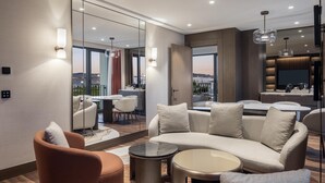 Executive Suite, 1 King Bed | Living area - Hilton Istanbul Airport (Arnavutköy)