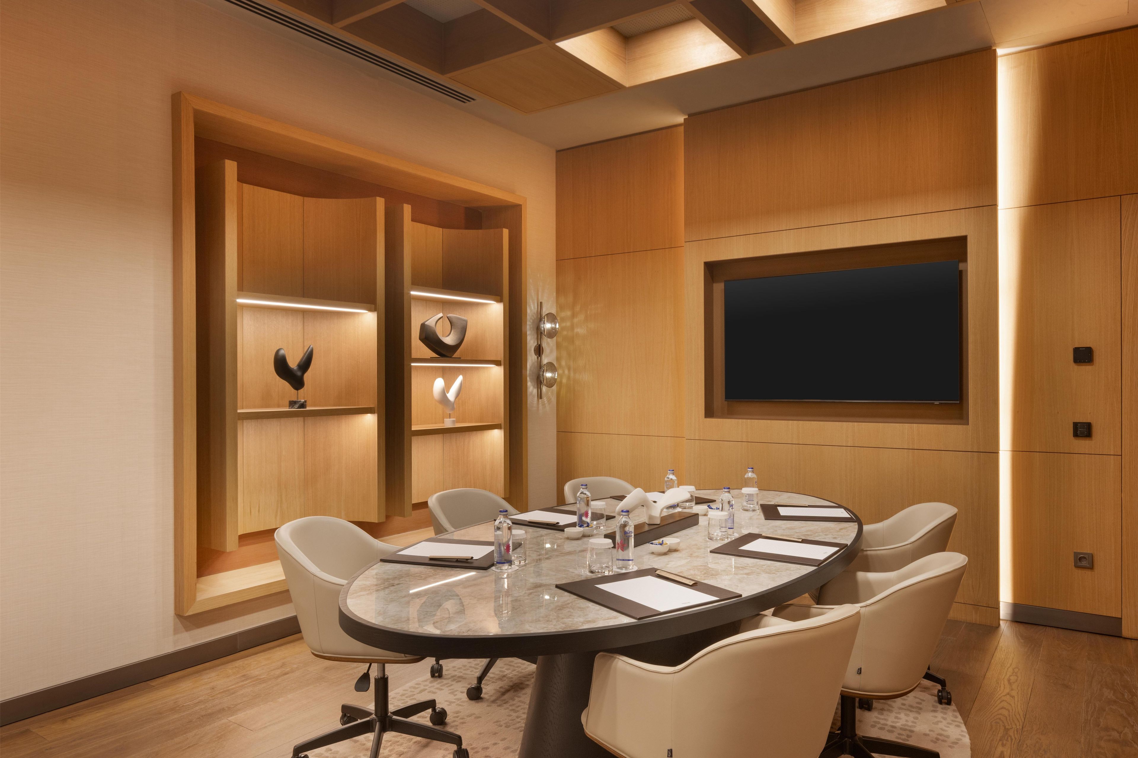 Meeting facility