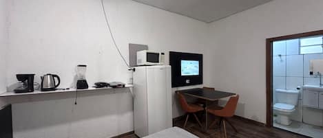 基础开间 | 免费 WiFi