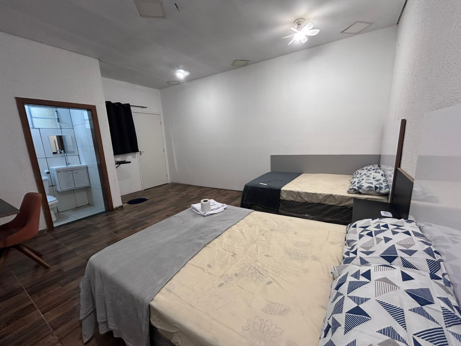 Basic Studio | Free WiFi