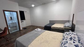 Basic Studio | Free WiFi