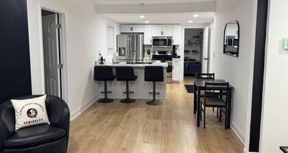 Fully Renovated, 3-bedroom house walking distance to FSU's Campus.