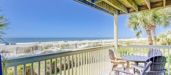 Oceanfront beach condo with WiFi, washer/dryer, pool - snowbirds welcome