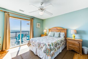 4 chambres, fer et planche à repasser, Wi-Fi, draps fournis