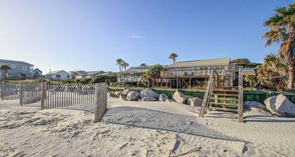 Recently updatedDog-friendly oceanfront home, lots of deck space & game room