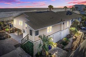 Exterior - Recently updatedDog-friendly oceanfront home, lots of deck space & game room (Folly Beach)