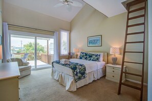 3 bedrooms, iron/ironing board, WiFi, bed sheets - Restful beach home w/ large screen porch and open deck - easy walk to beach (Isle of Palms)