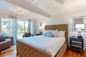 3 soverom, strykejern/-brett, wi-fi og sengetøy