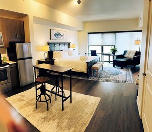 未分类图片，第 5 张，共 18 张，按钮