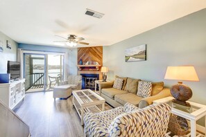 TV, peis og kontorer