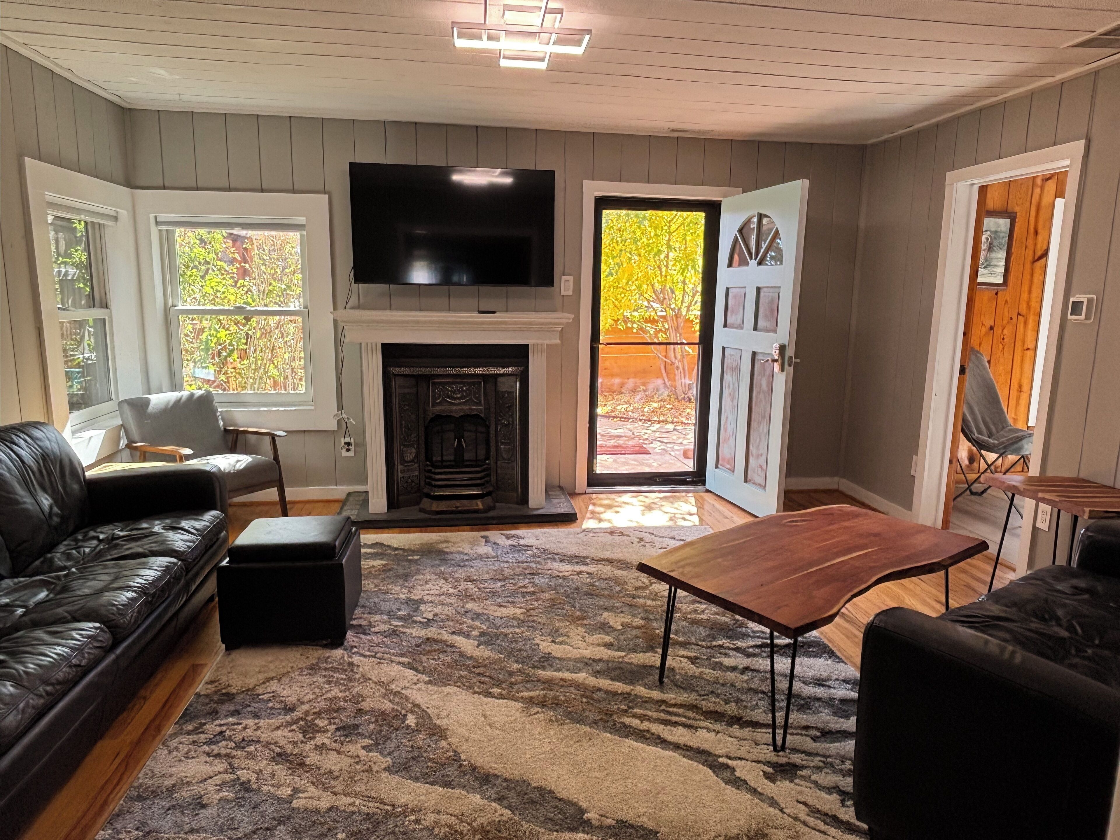 智能電視、DVD 播放機